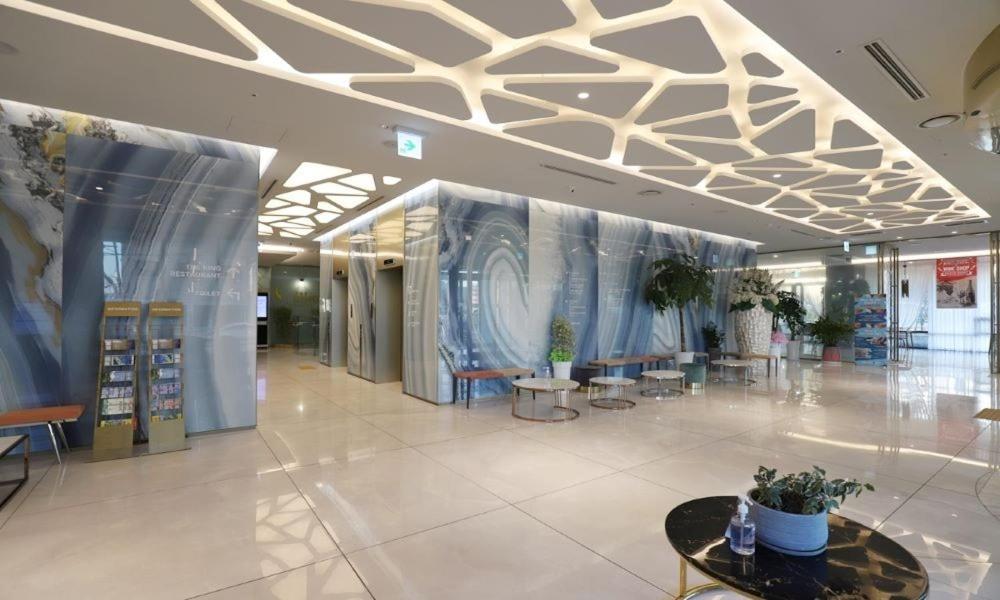 Chuncheon Eston Hotel Экстерьер фото