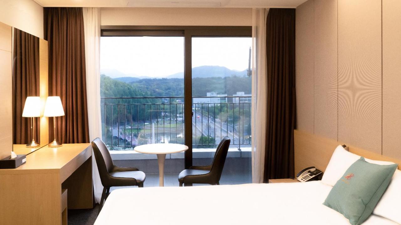 Chuncheon Eston Hotel Экстерьер фото